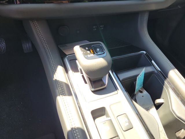 New 2026 Nissan Pathfinder Platinum