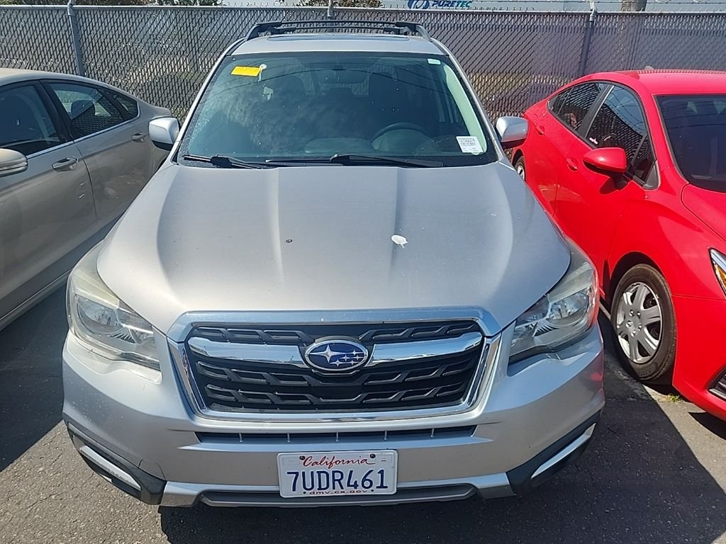 Used 2017 Silver Subaru 2.5i Premium image 2