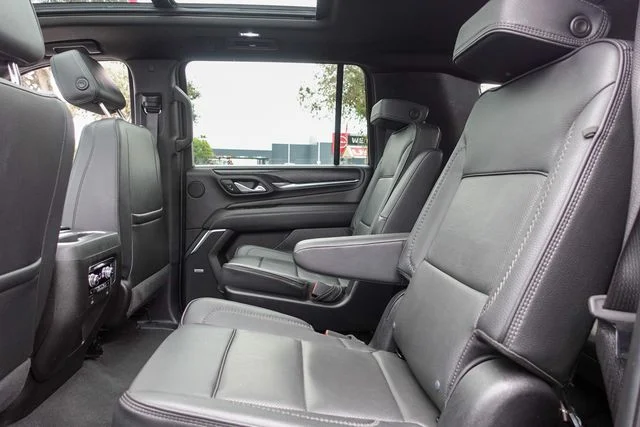 Used 2024 Titanium GMC Denali image 28