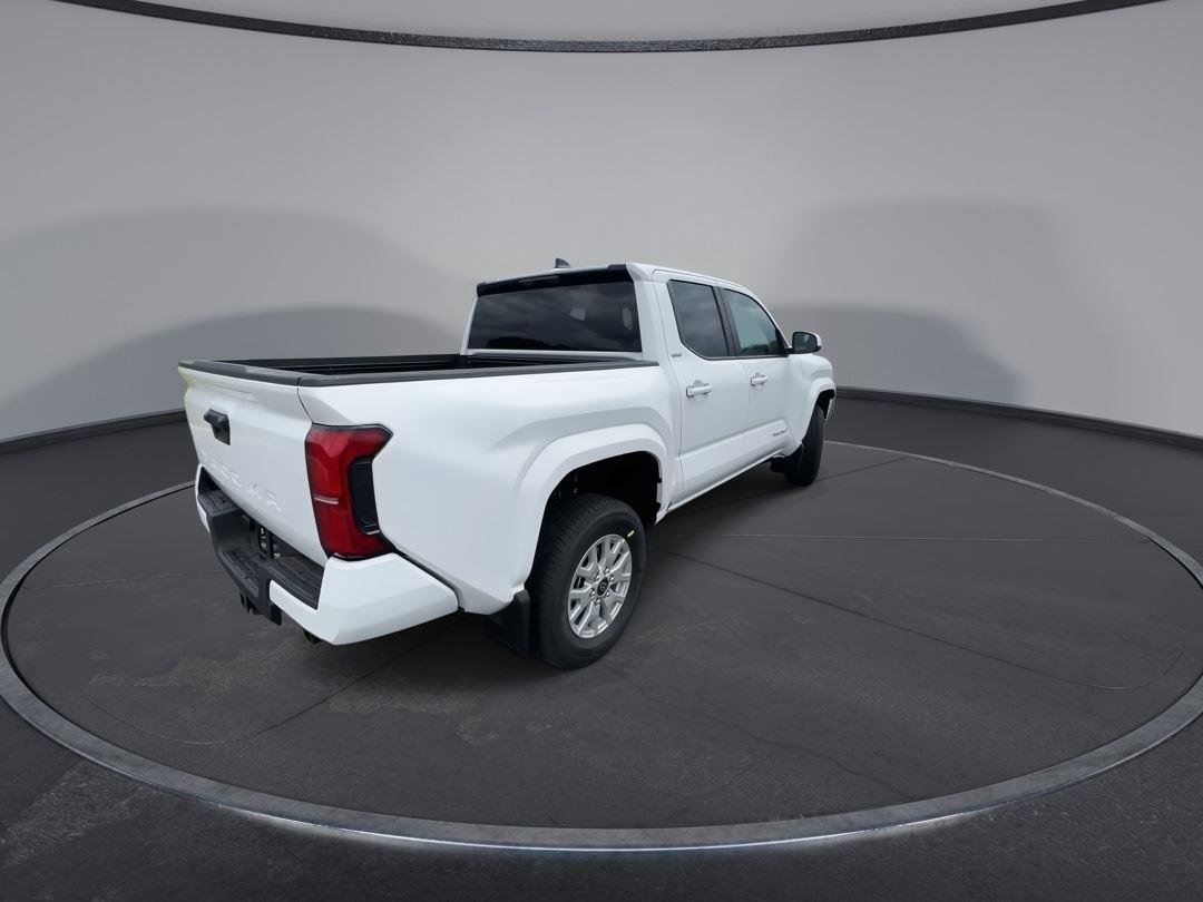 New 2026 Ice Cap Toyota SR5 image 8