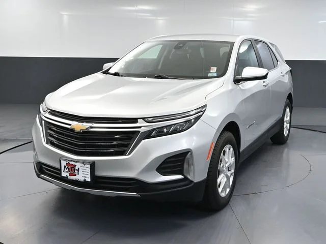 Used 2022 Silver Chevrolet LT image 11