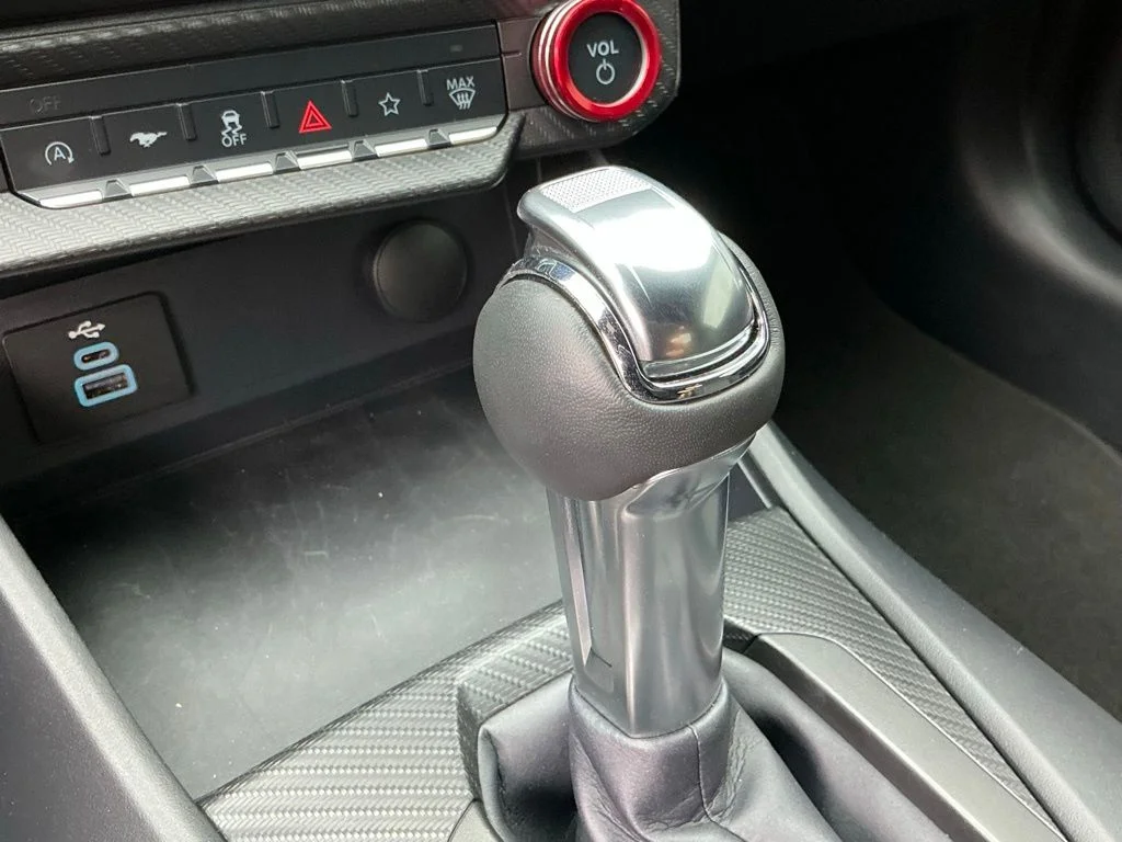 Used 2025 Black Ford GT image 42