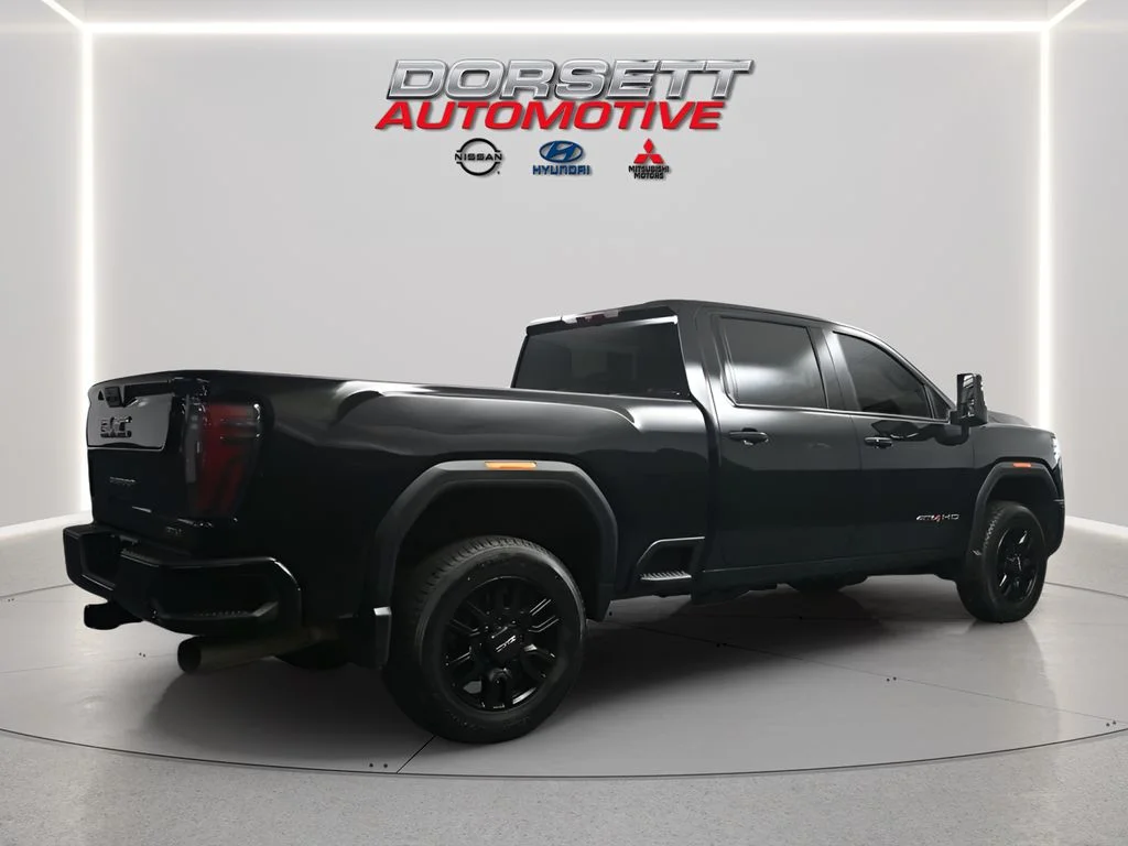 Used 2024 Onyx Black GMC AT4 image 6
