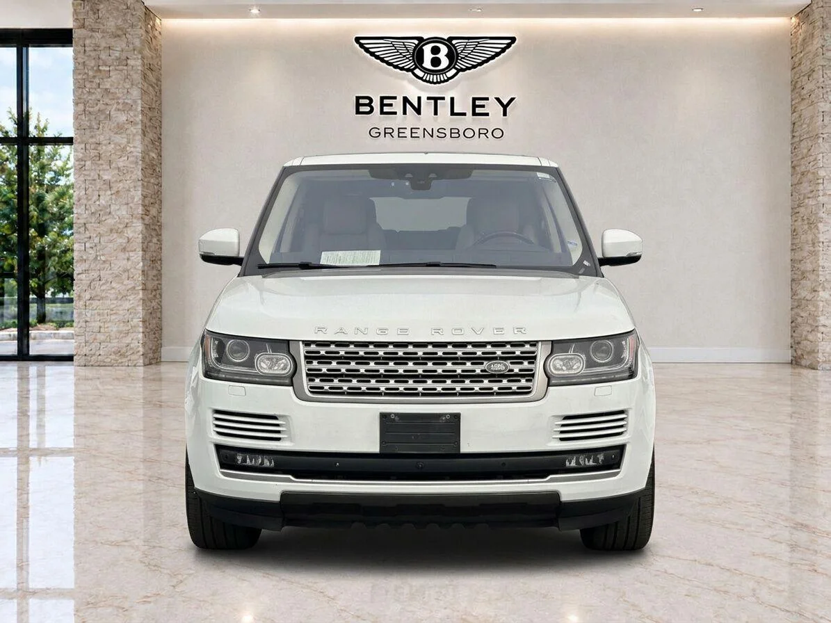 Used 2017 Fuji White Land Rover 5.0L V8 Supercharged image 8