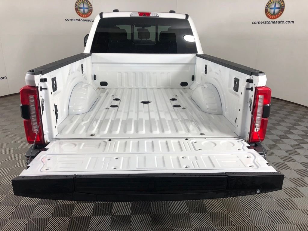 New 2026 White Ford Lariat image 20