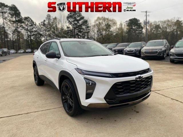 2025 Chevrolet Trax Activ's photo