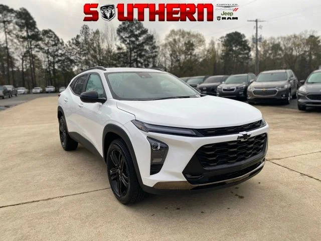 2025 Chevrolet Trax Activ's photo