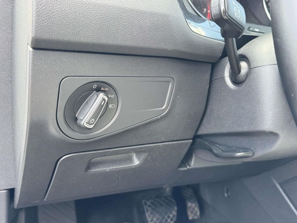 2019 Volkswagen Tiguan SE - Photo 28