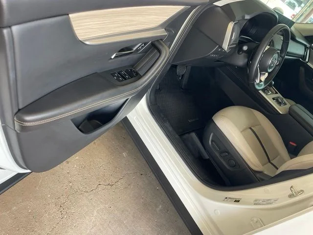 Used 2025 White Mazda 3.3 Turbo Premium image 19