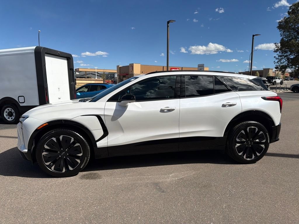 Used 2025 Chevrolet Blazer EV RS with VIN 3GNKDJRJ1SS110203 for sale in Lakewood, CO