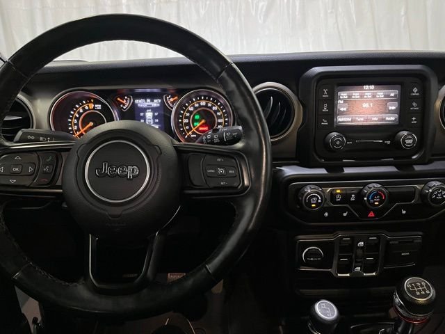 Used 2020 White Jeep Unlimited Sport S image 18