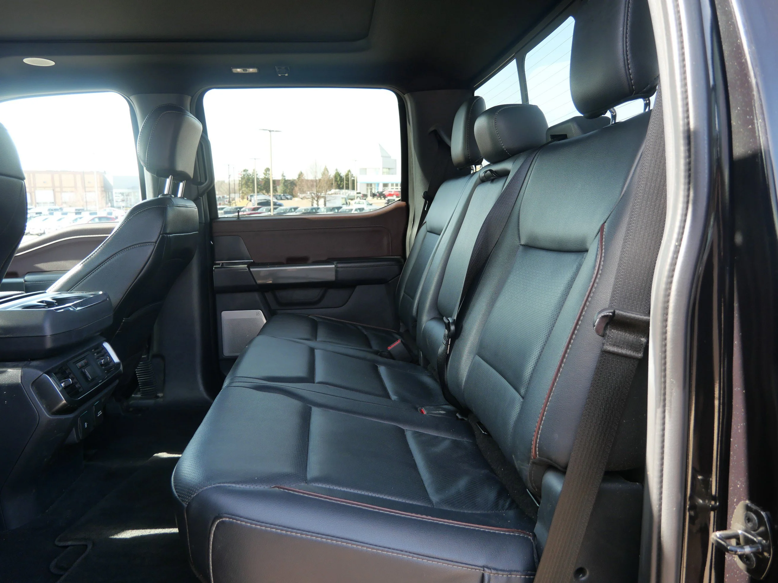 Certified Used 2023 Agate Black Metallic Ford LARIAT image 12