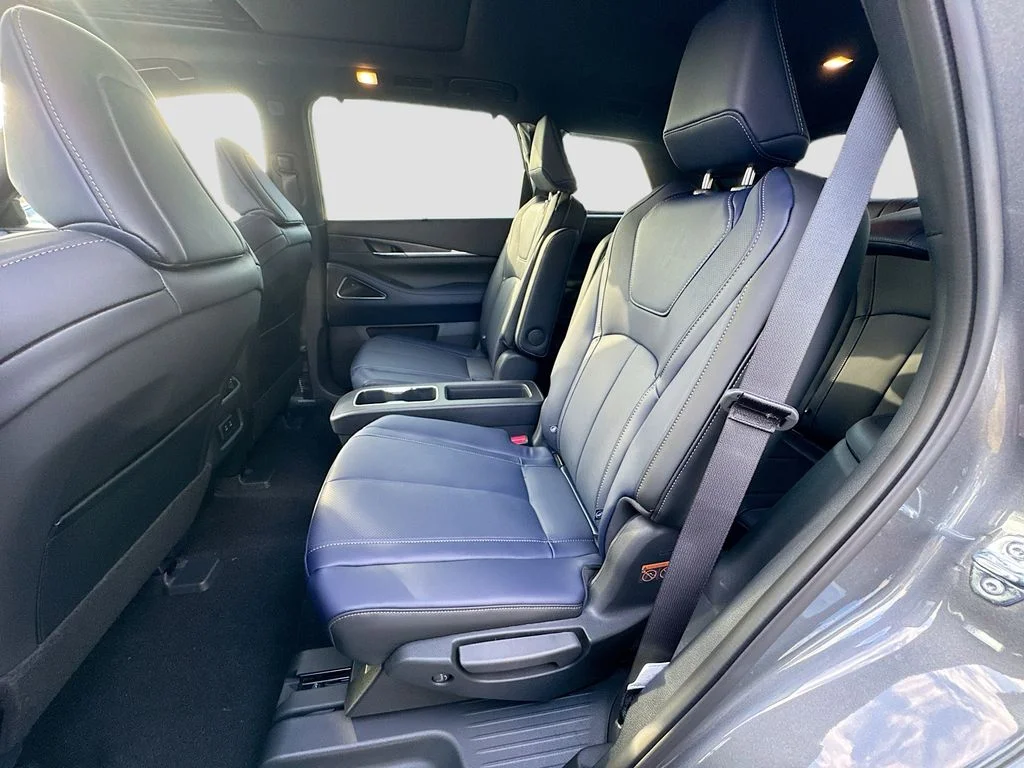 Certified Used 2026 Gray INFINITI SPORT image 27