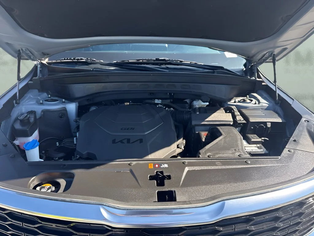Used 2022 Silver Kia EX image 30
