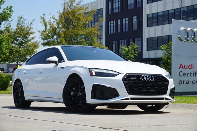 2025 Audi A5 Sportback S line Premium