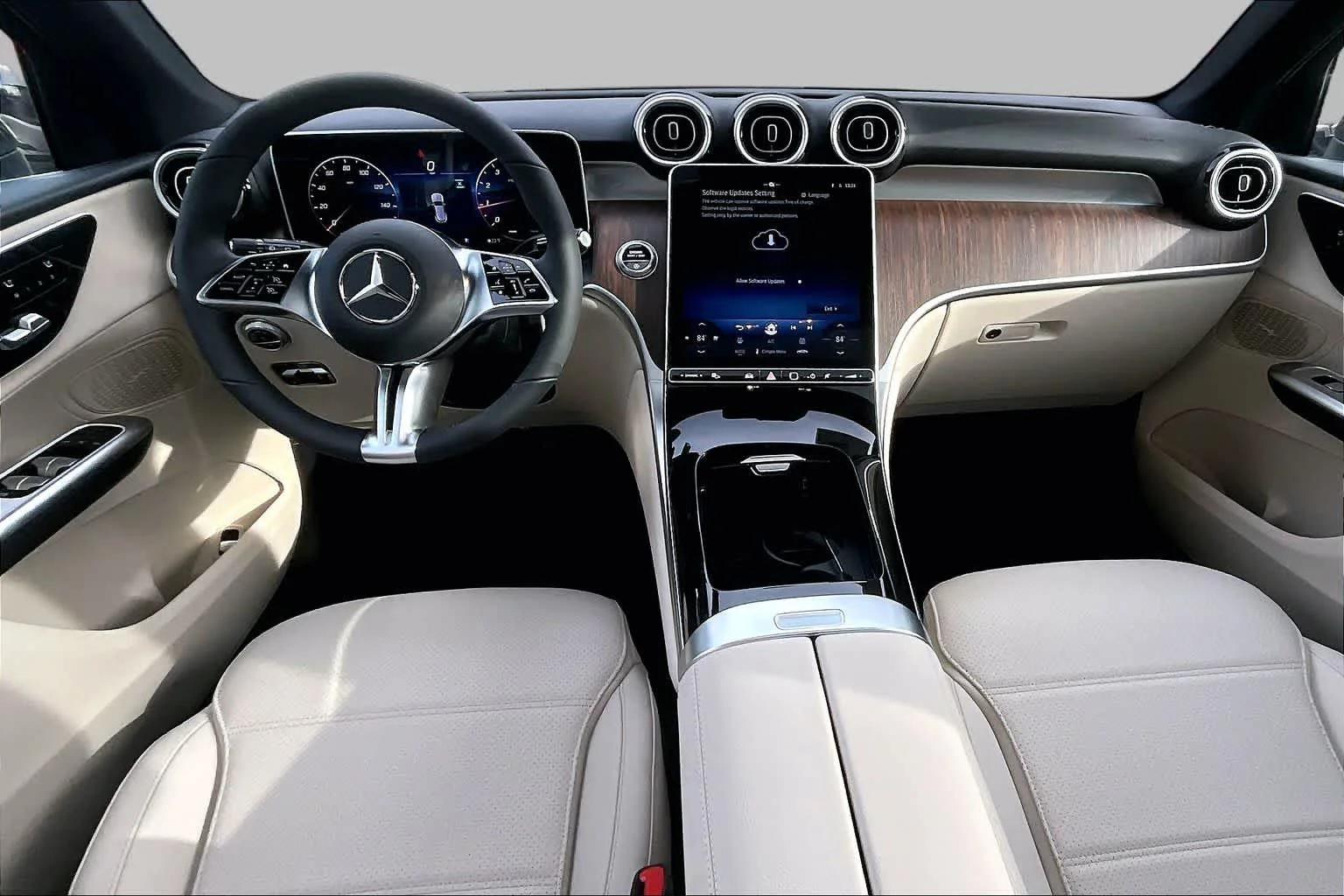 New 2026 040/Black Mercedes-Benz GLC 300 image 8