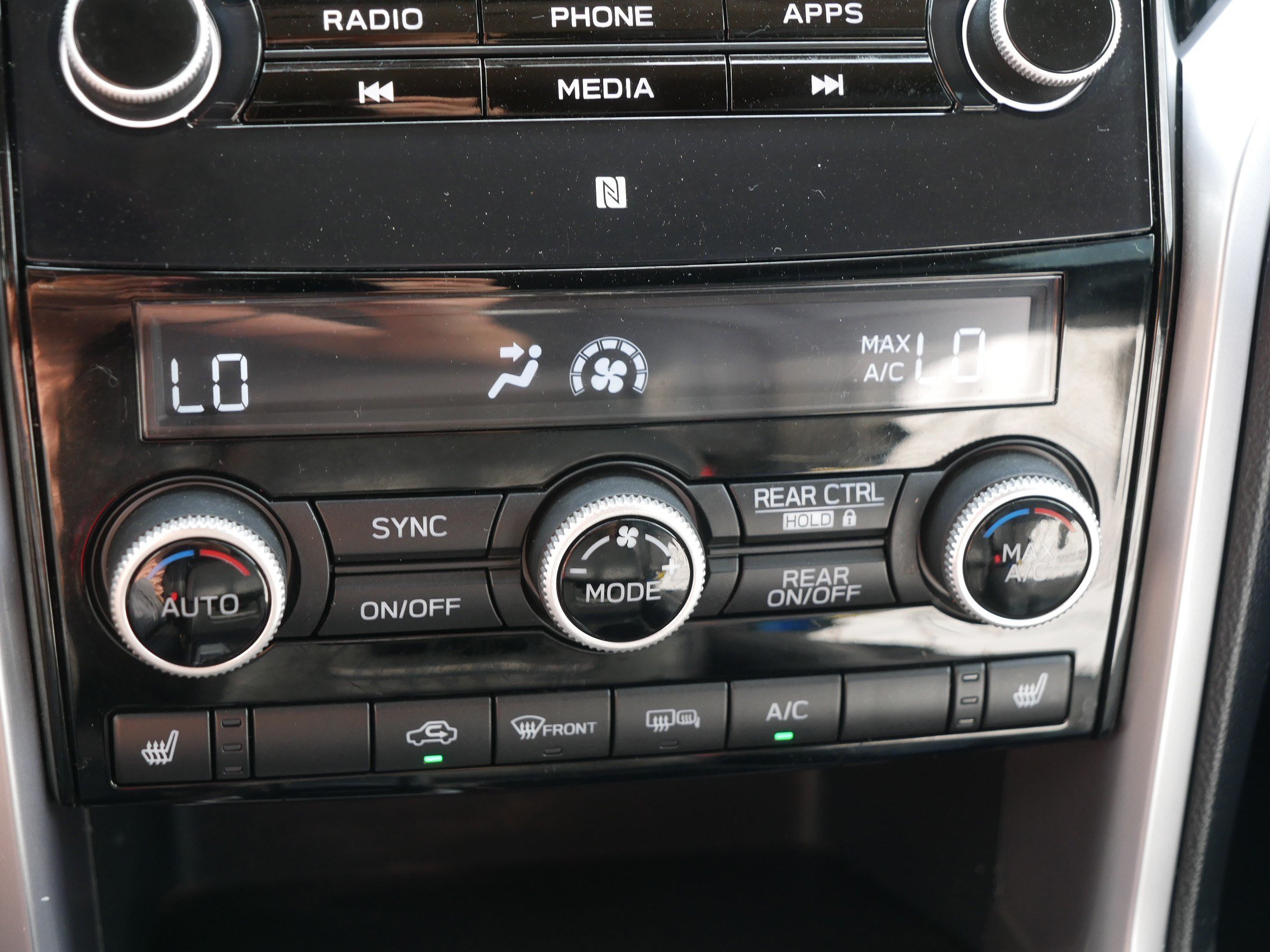 Used 2022 Magnetite Gray Metallic Subaru Limited image 23