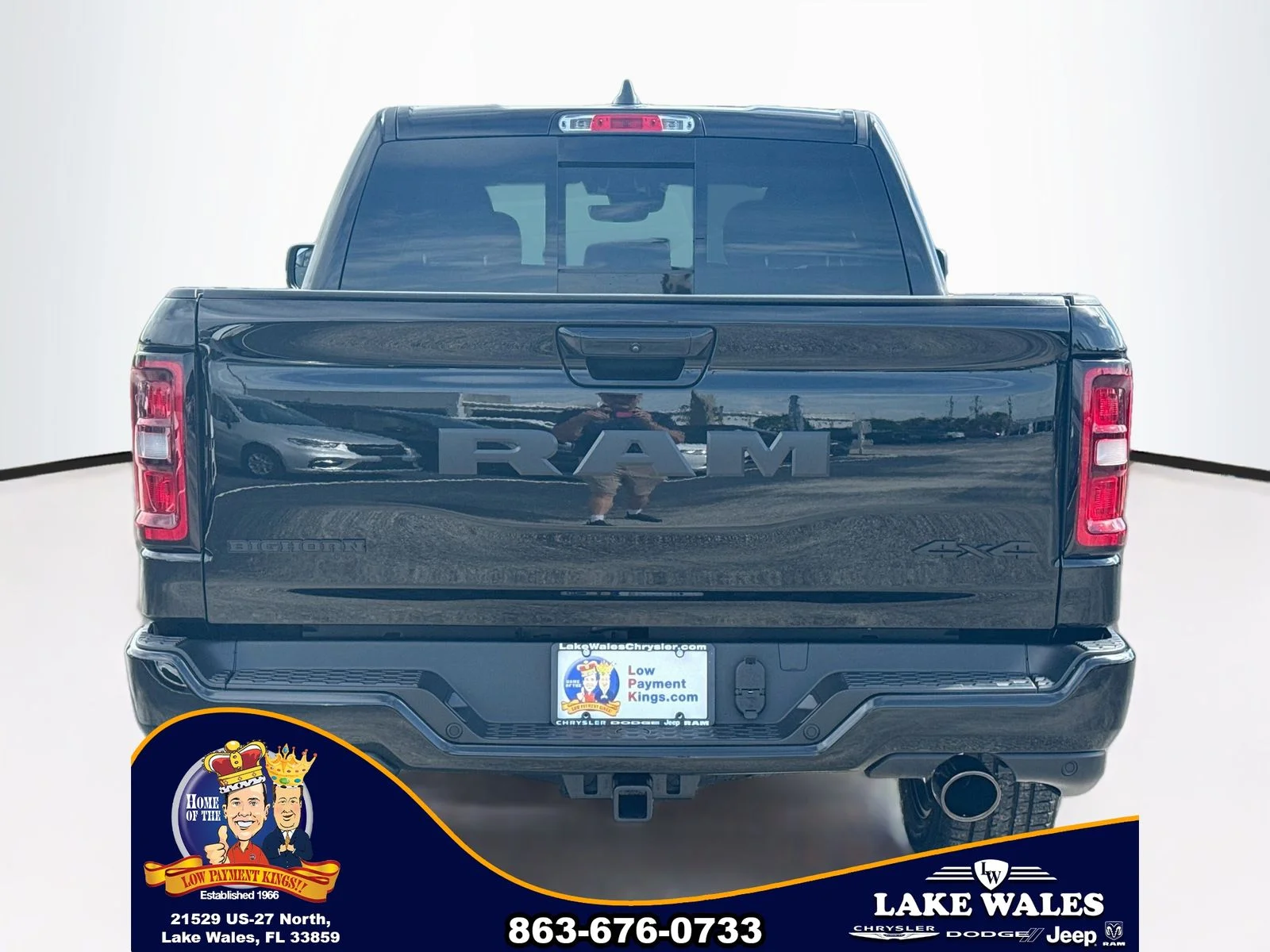 New 2026 Diamond Black Crystal Pearl-Coat Exterior Paint RAM Big Horn/Lone Star image 5