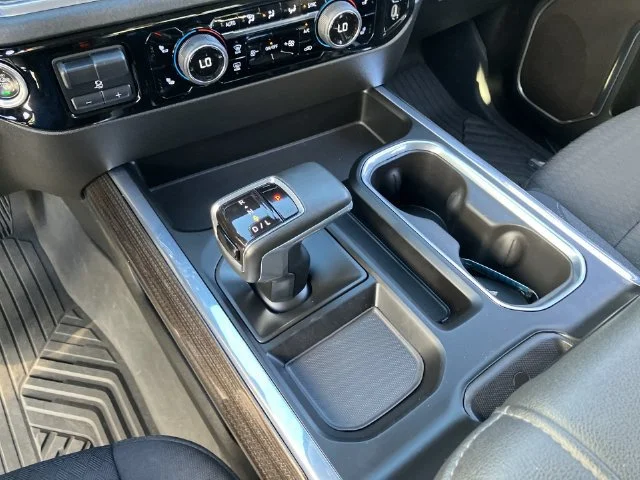 2023 Chevrolet Silverado 1500 RST - Photo 16