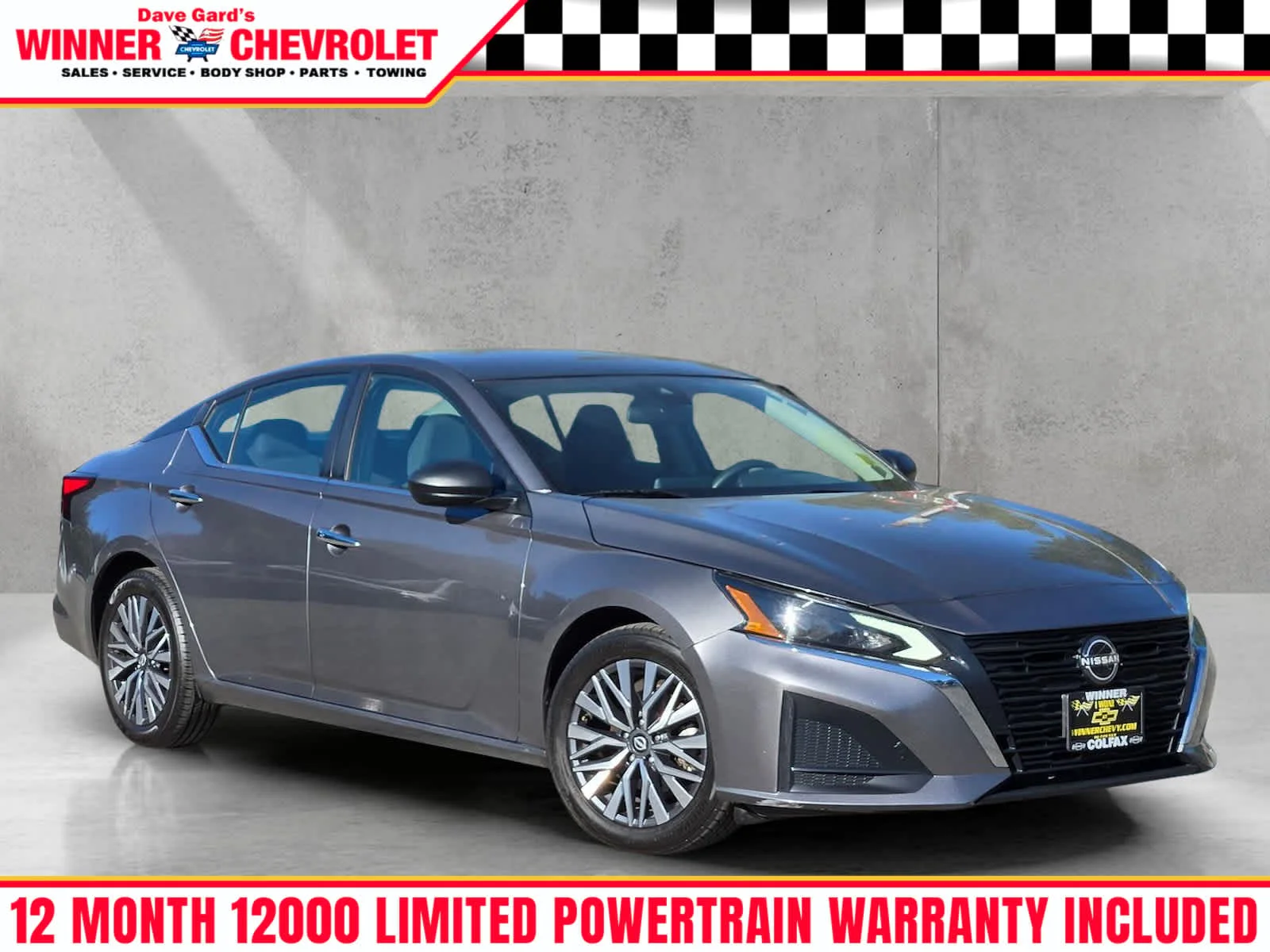 Used 2024  Nissan 2.5 SV image 1