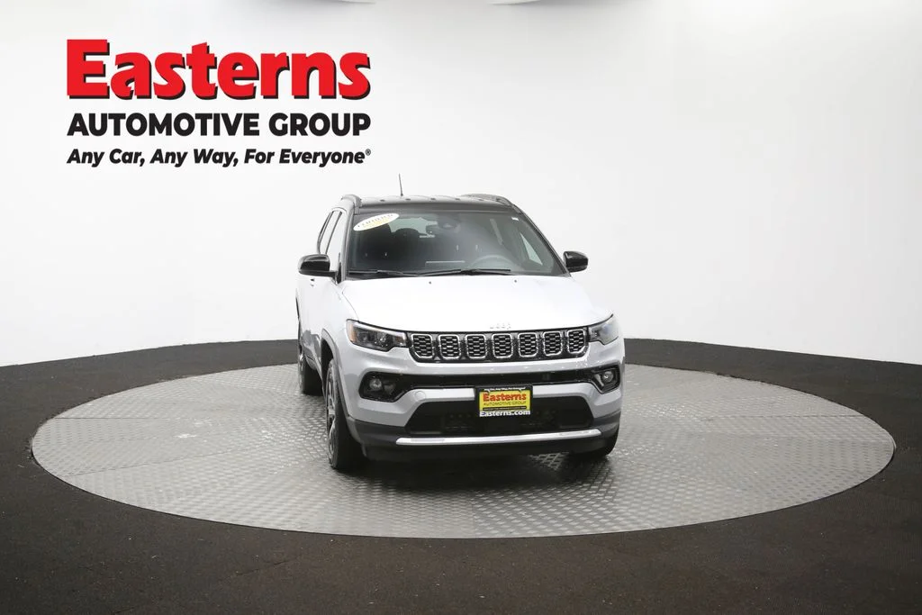 Used 2025 Silver Jeep Limited image 51