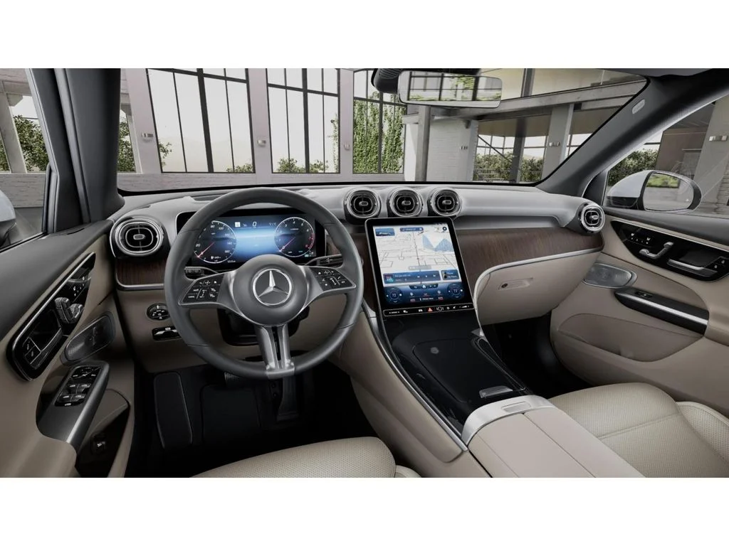 New 2026  Mercedes-Benz GLC 300 image 3