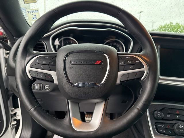 Used 2016 Bright White Clearcoat Dodge R/T Scat Pack image 25
