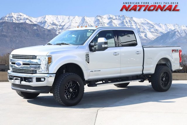 2019 Ford Super Duty F-350 SRW LARIAT