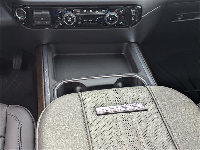 2026 Chevrolet Silverado 2500 HD High Country - Photo 22