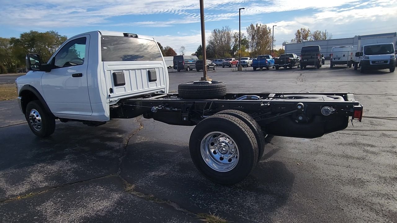 New 2026 Bright White Clearcoat RAM Tradesman image 6
