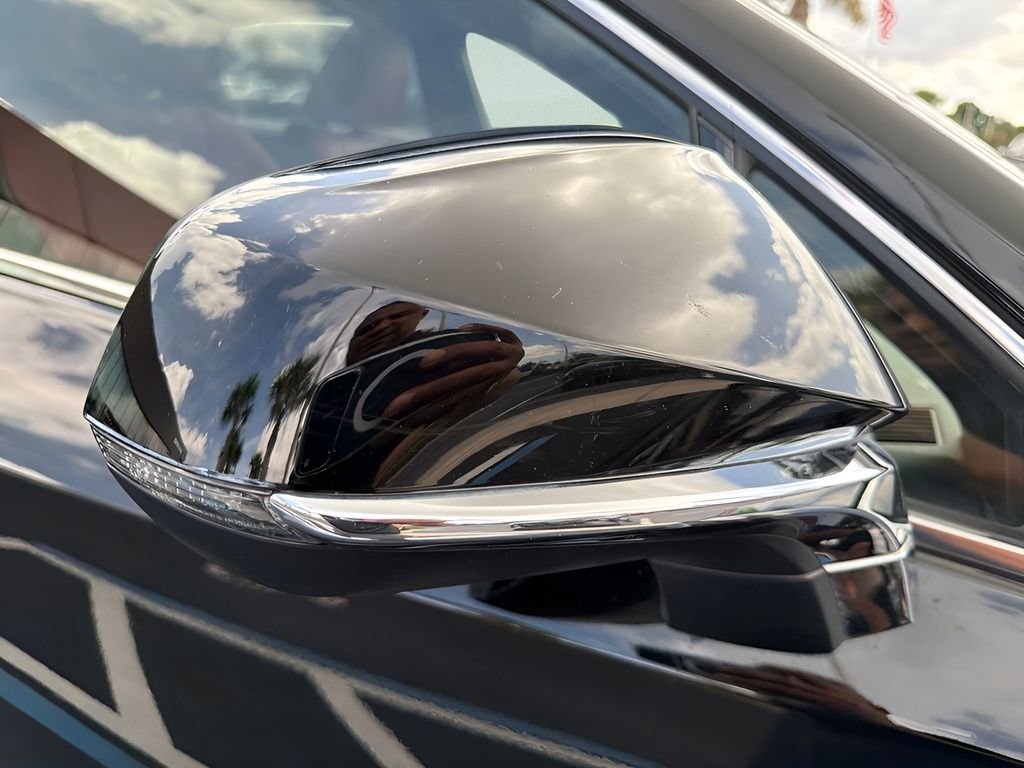 Used 2016 Black Lexus 200t F Sport image 6