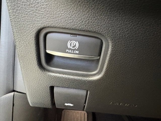 New 2026 White Jeep Altitude image 26