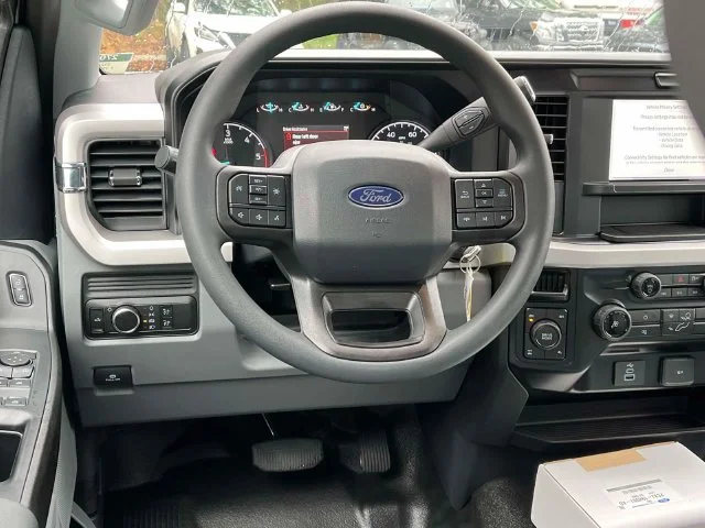 New 2027 White Ford  image 12