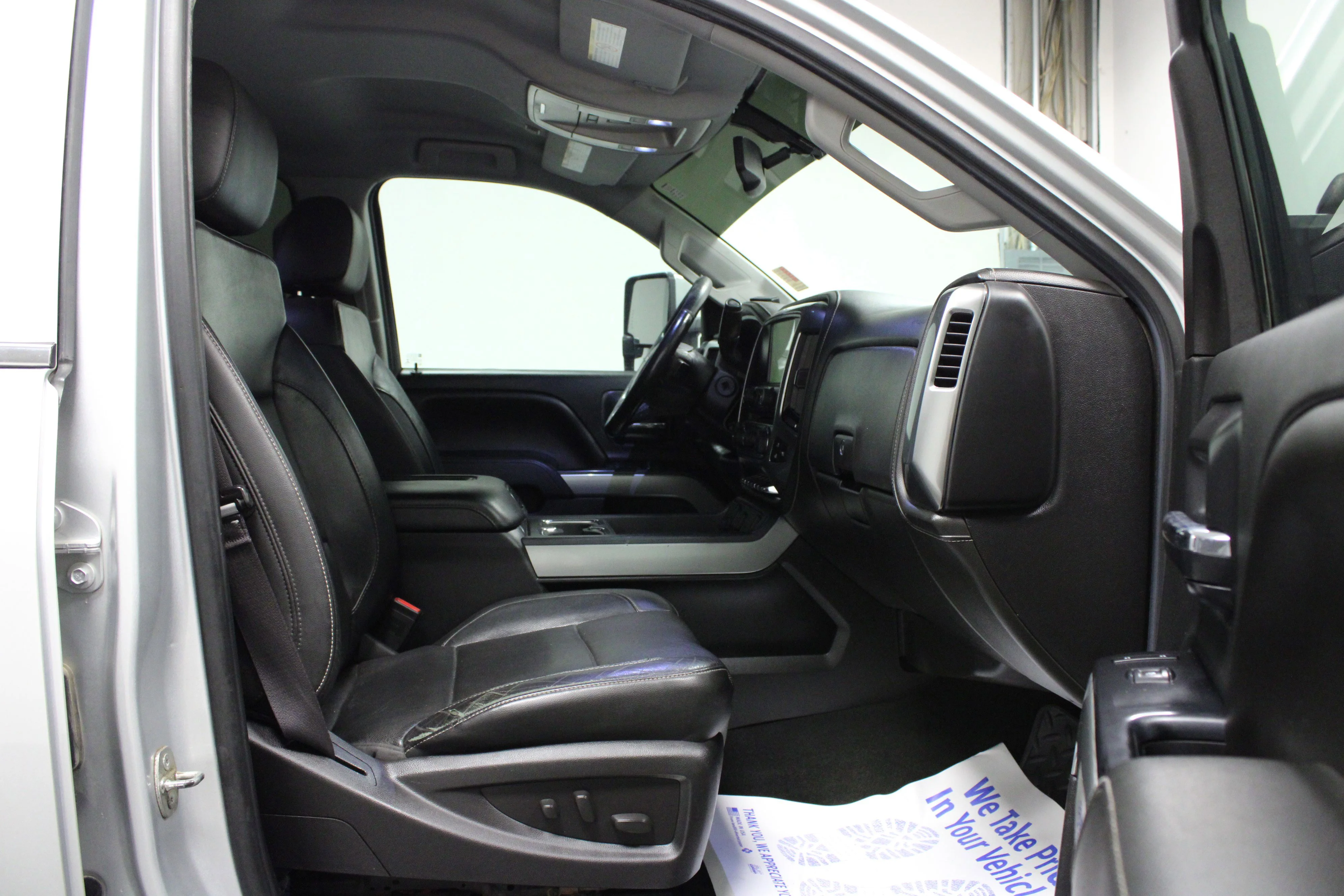 Used 2016 SILVER ICE METALLIC Chevrolet LTZ image 15