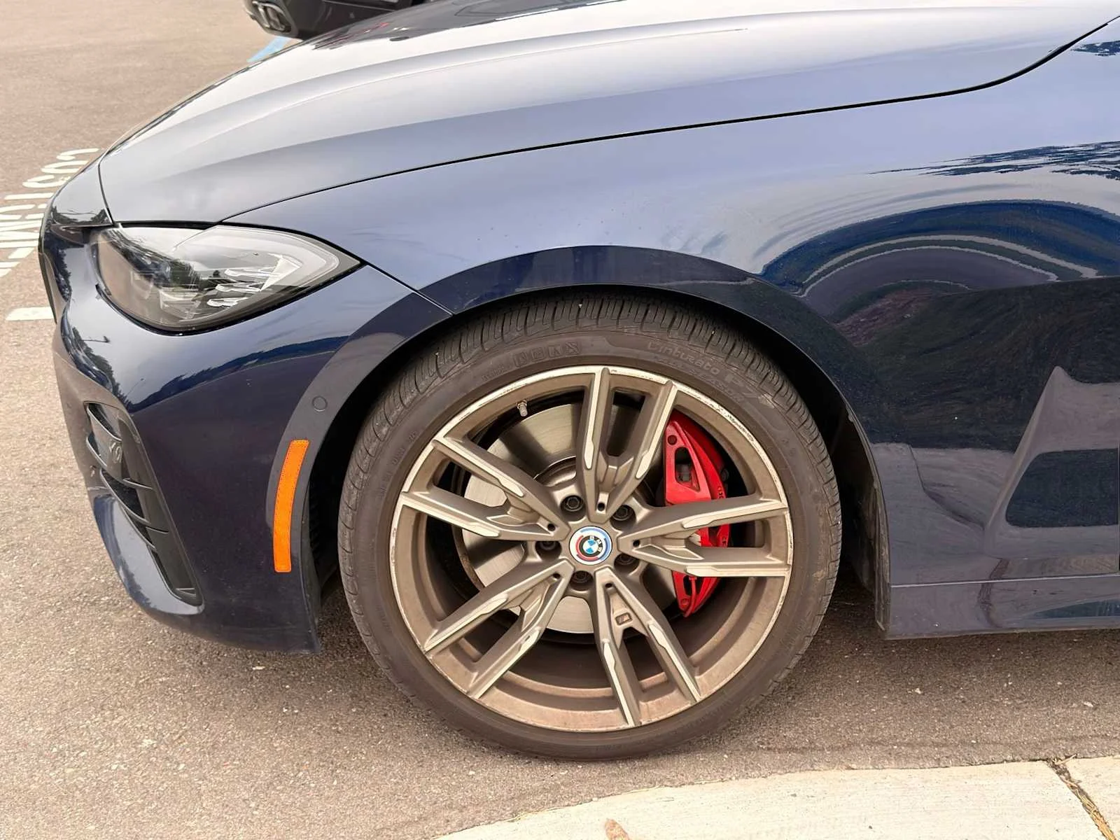 Certified Used 2023 Tanzanite Blue II Metallic BMW M440i xDrive image 14