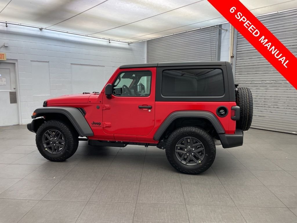 New 2026 Firecracker Red Clear-Coat Exterior Paint Jeep Sport S image 4
