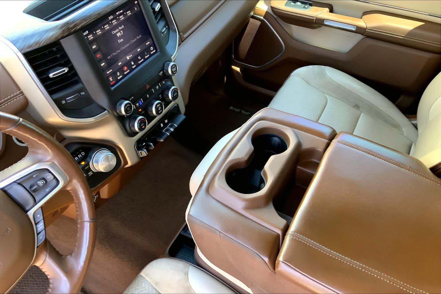 Used 2019 Delmonico Red Pearlcoat Ram Laramie image 16