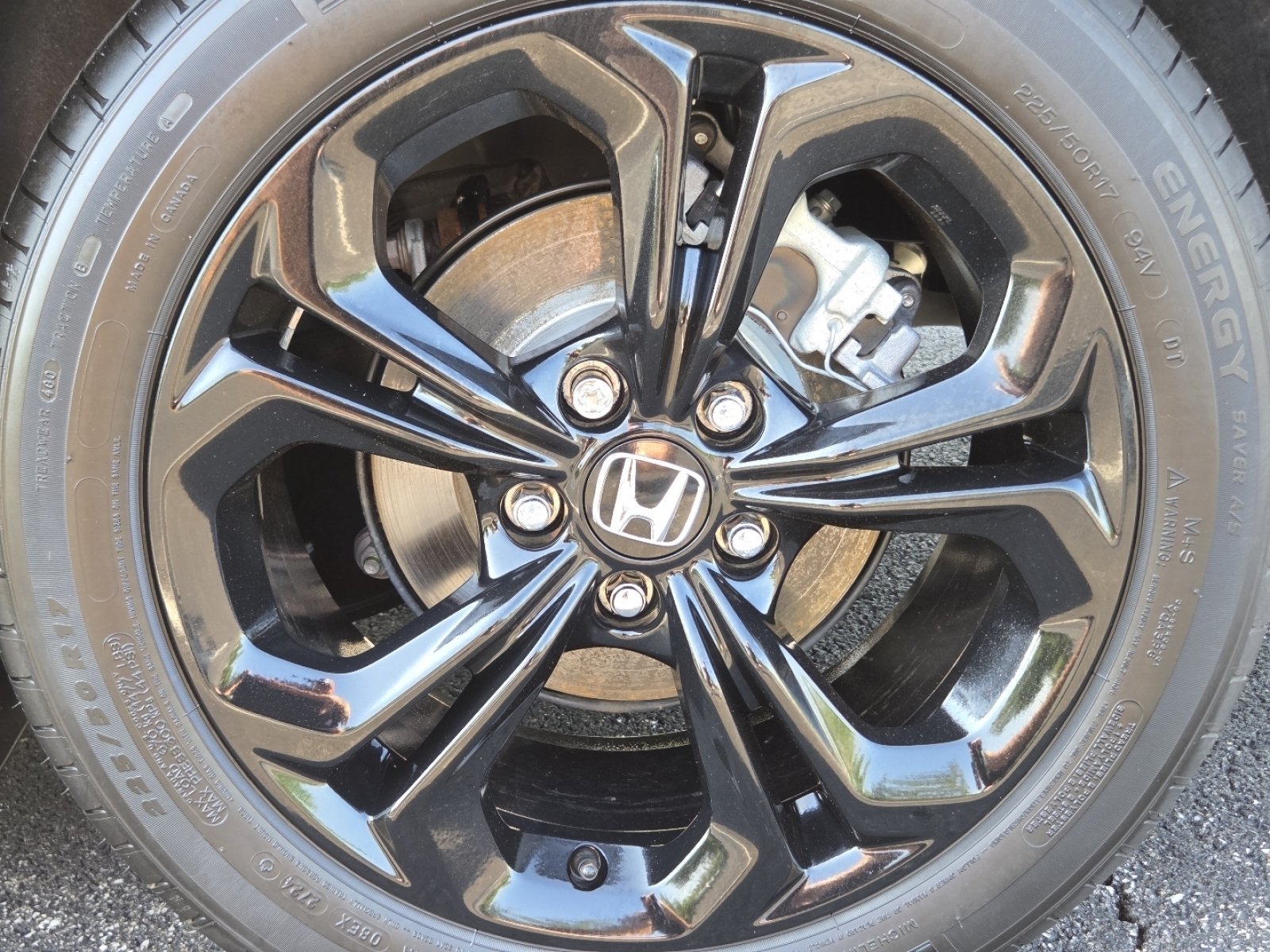 Certified Used 2025 Meteorite Gray Metallic Honda SE image 13