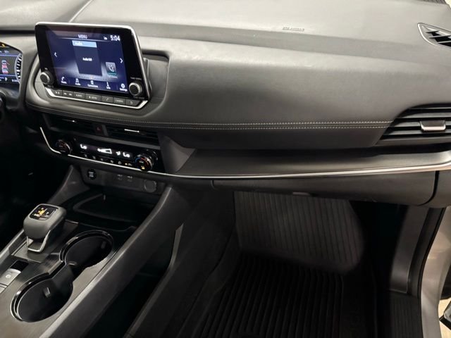 Used 2025 Silver Nissan SV image 20