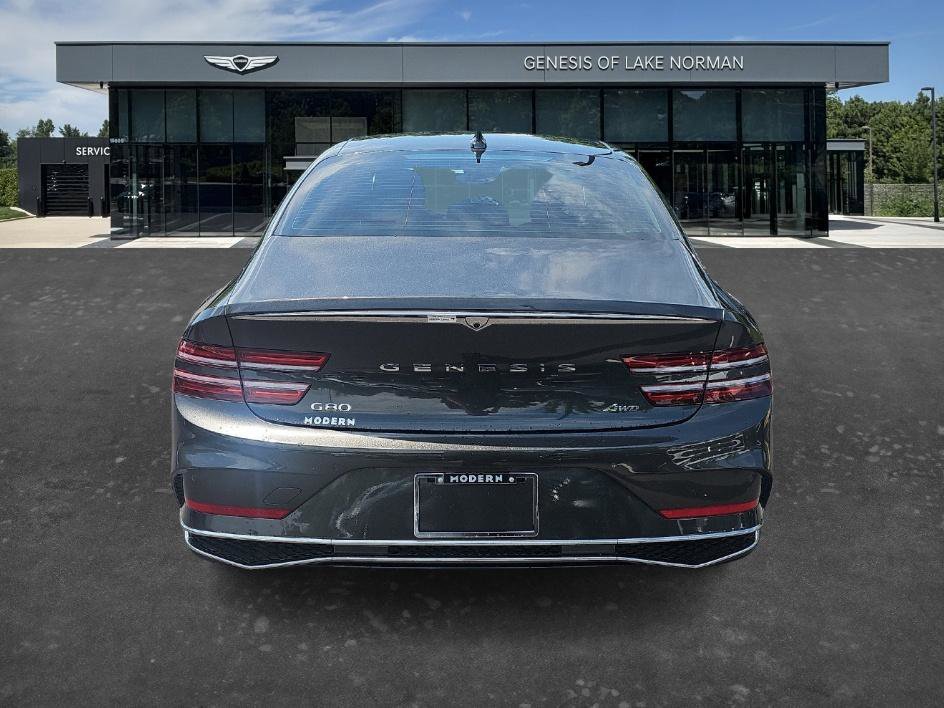 Certified Used 2025 Makalu Gray Genesis 2.5T image 8