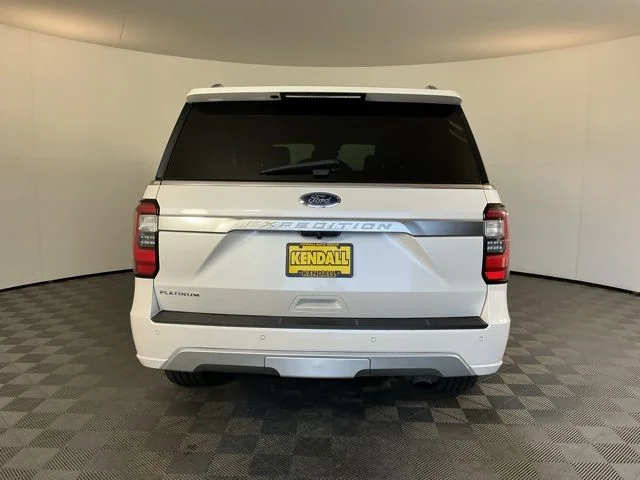 Used 2019 White Platinum Metallic Tri-Coat Ford Platinum image 5