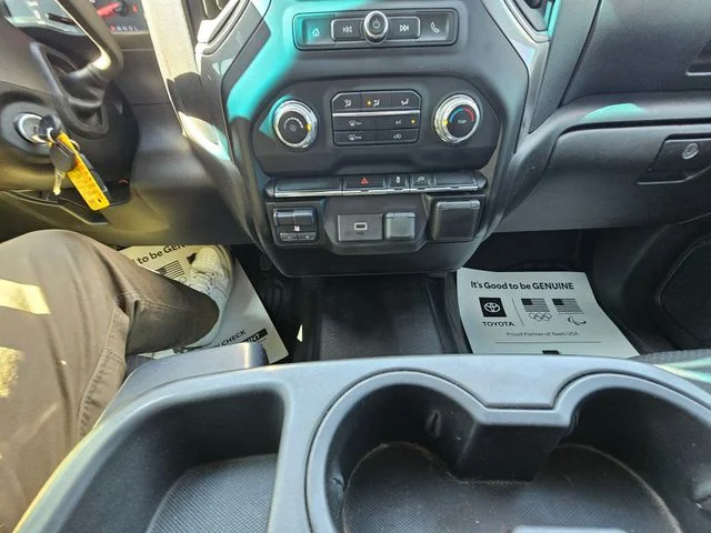 Used 2020 Onyx Black GMC Base image 12