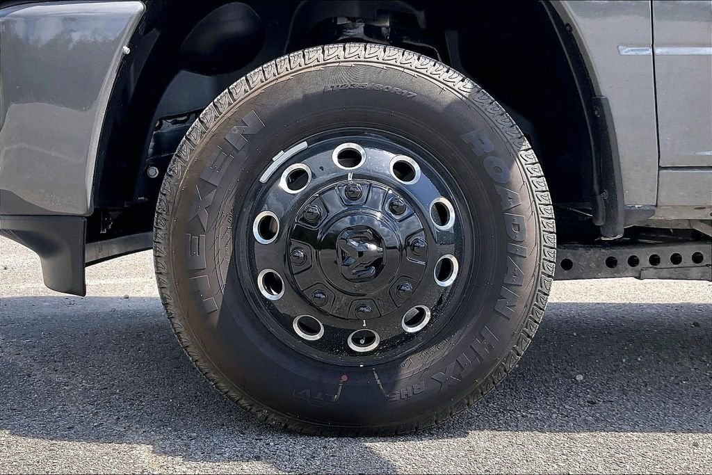 New 2026 Ram 3500 Big Horn 4D Crew Cab