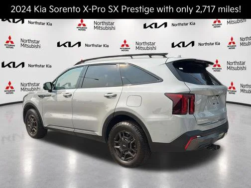 Used 2024 Gray Kia X-Pro SX Prestige image 4