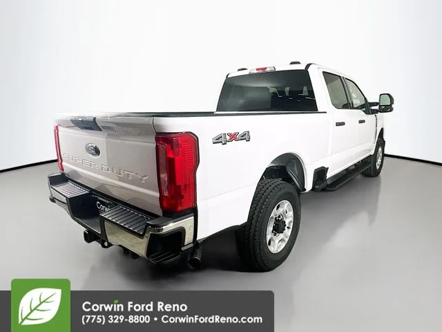 New 2026 Oxford White Ford XLT image 7