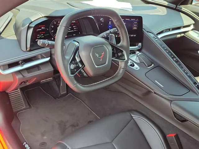 2021 Chevrolet Corvette 1LT - Photo 15