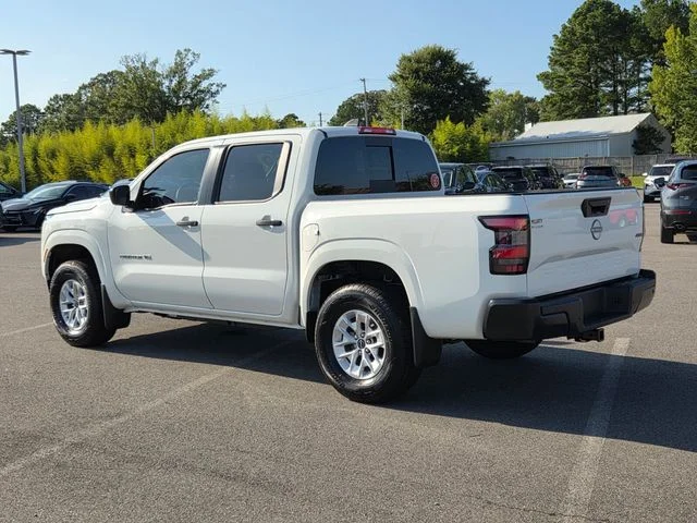 New 2027 Glacier White Nissan Crew Cab S image 3