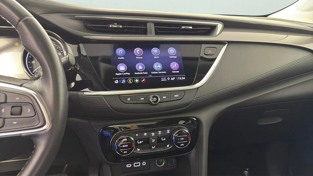 Used 2022 Ebony Twilight Metallic Buick Select image 19