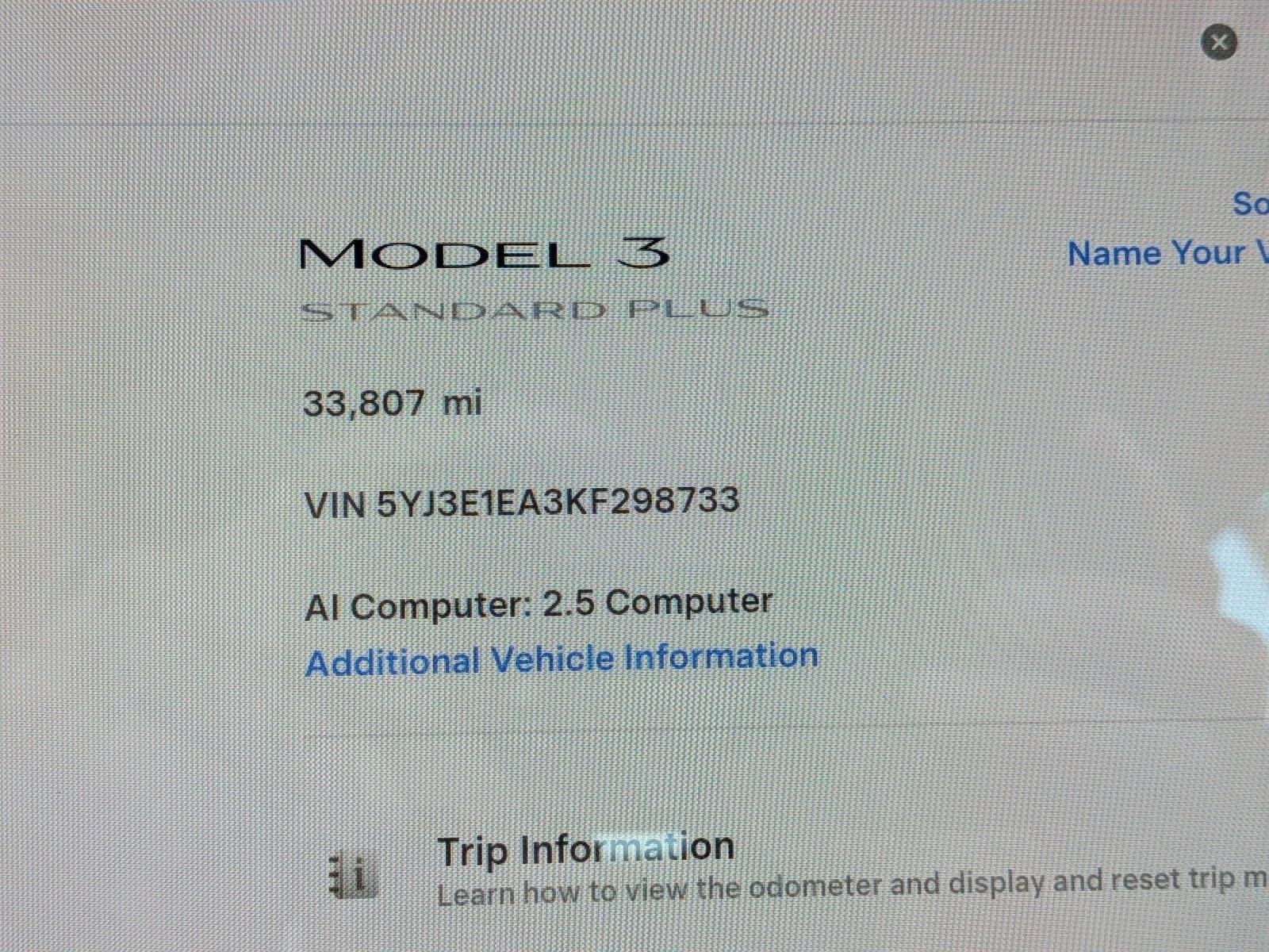 Used 2019 Silver/Gray Tesla Standard Range Plus image 10
