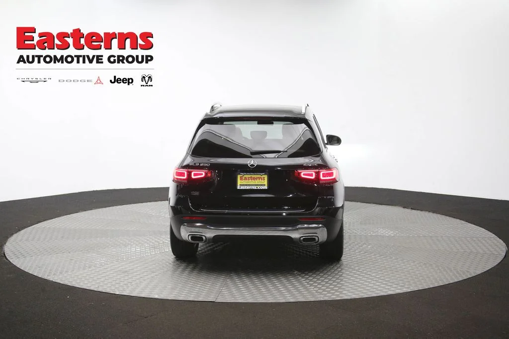 Used 2021 Black Mercedes-Benz GLB 250 image 64